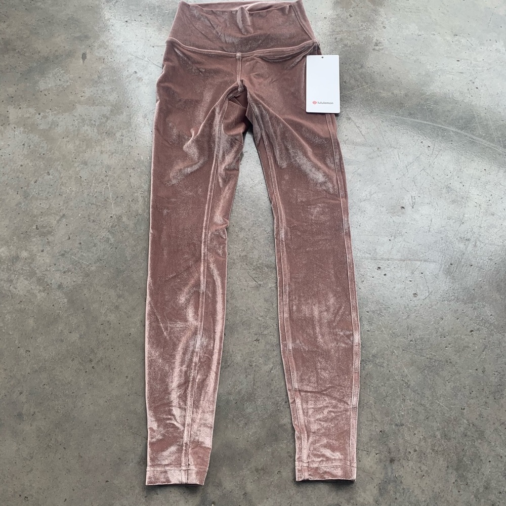Lululemon Wunder Under HR velvet 28” - Picture 6 of 9